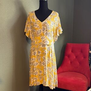 Suzanne Betro Floral Midi Dress in Yellow and Gray